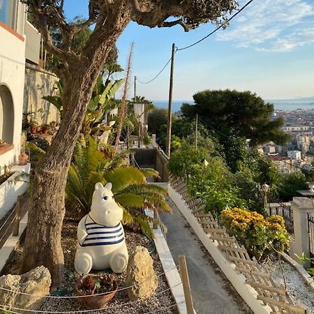Superbe Appartement Grande Corniche Vue Sur Mer Nice A 4 Min Du Centre Ville Bagian luar foto